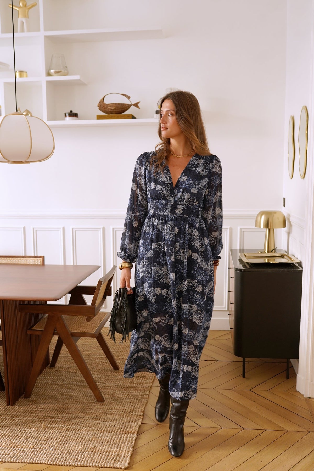 Robe Hila