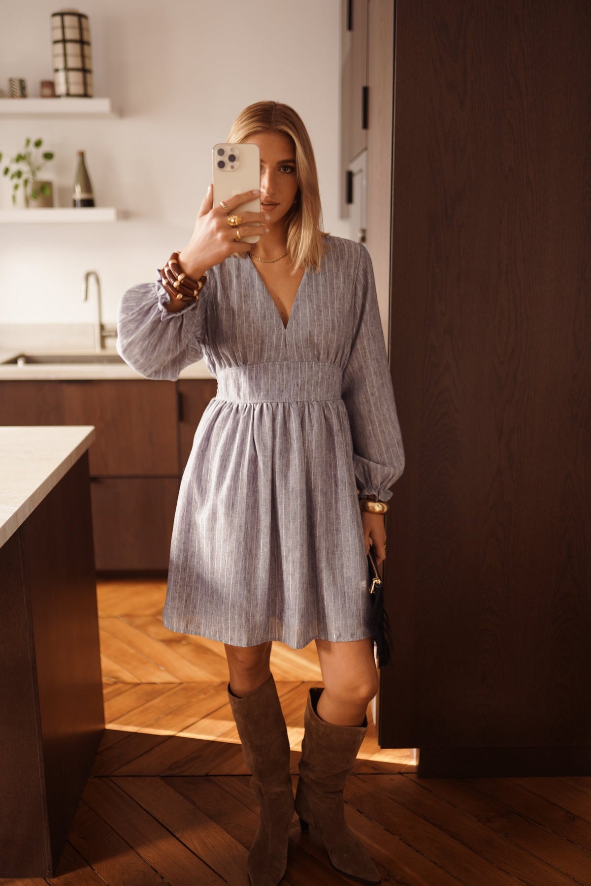 Robe Ezra